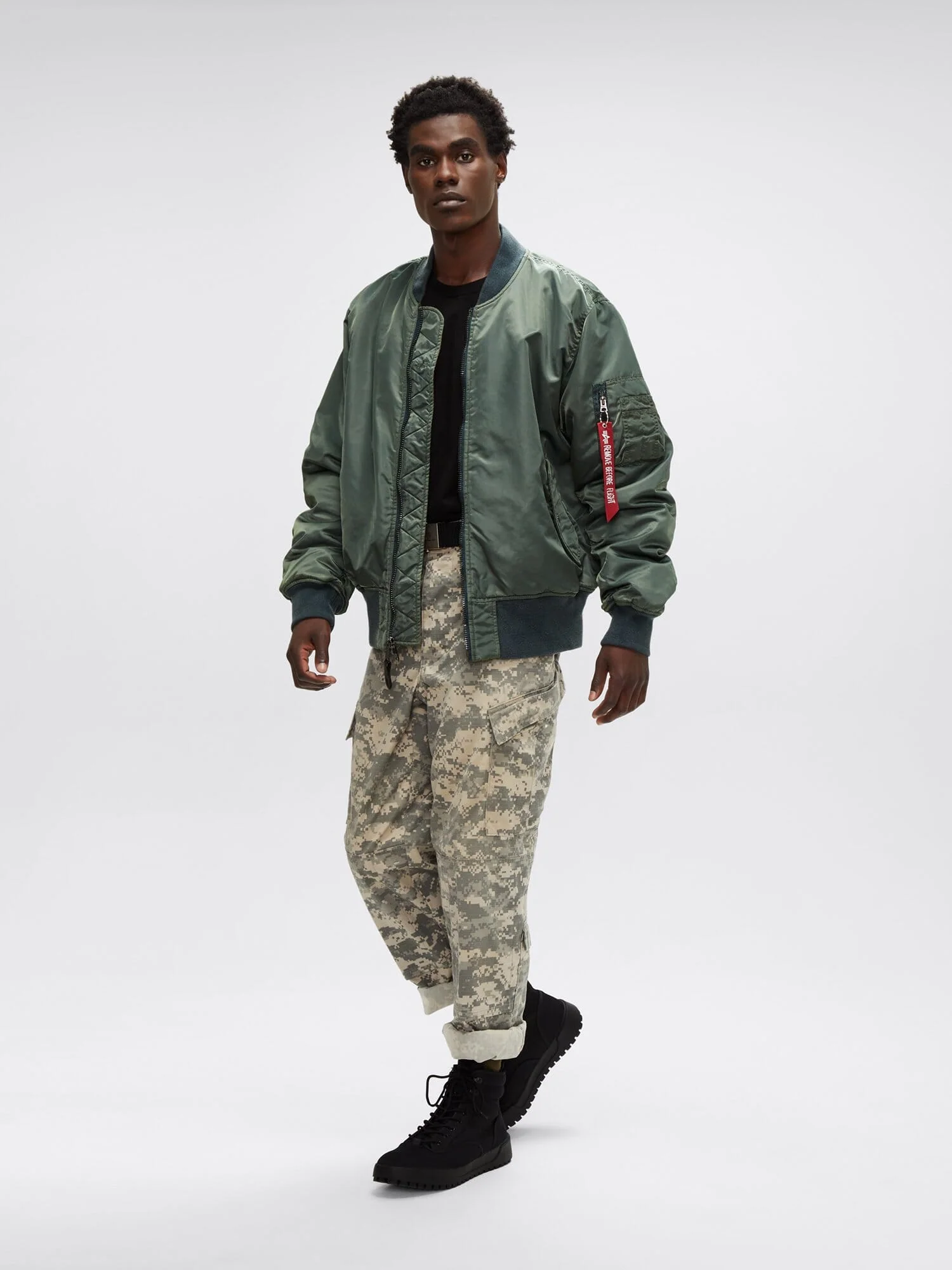 MA-1 BATTLEWASH BOMBER JACKET - Image 4